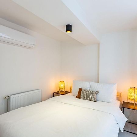 Excellent Flat With Lovely Backyard In Cihangir イスタンブール エクステリア 写真