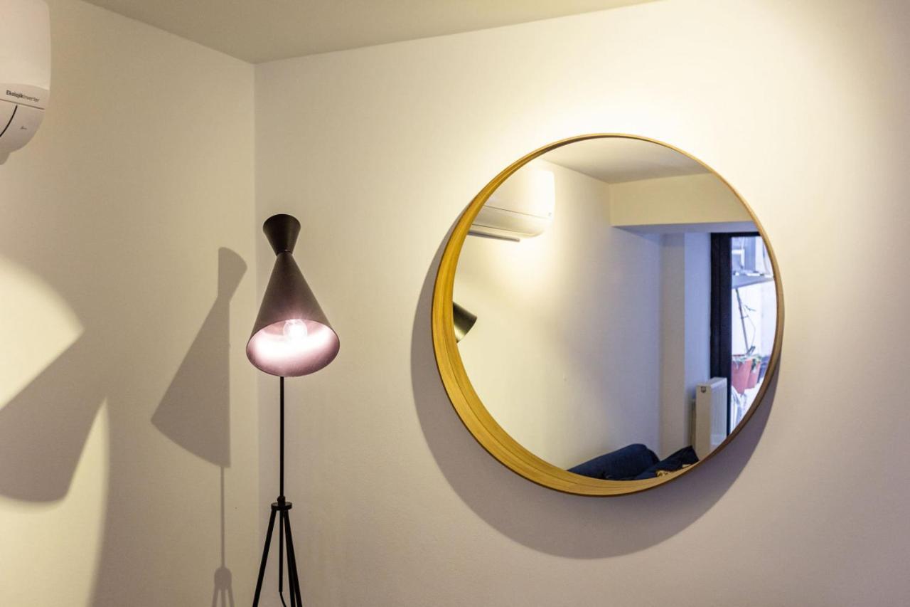 Excellent Flat With Lovely Backyard In Cihangir イスタンブール エクステリア 写真